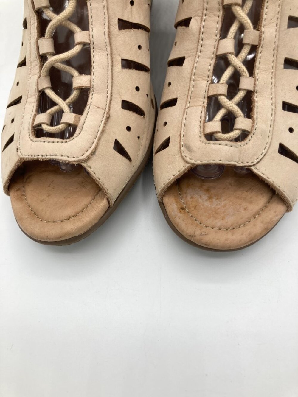 EARTH WOMENS  LACE UP  SANDEL HEELS. 8.5 - Picture 10 of 10